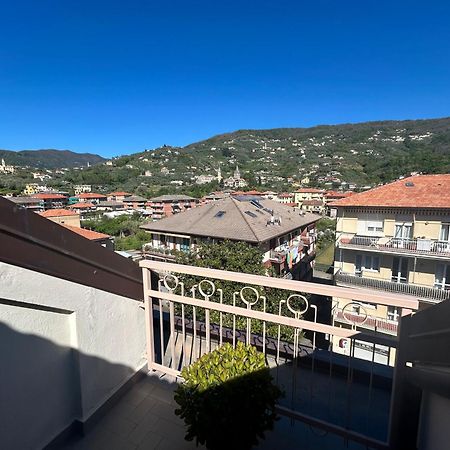 La Casa Sul Tetto Apartment Cogorno Bagian luar foto